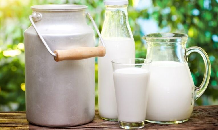 Süt ürünlerine diyetin ikinci haftasından itibaren kademeli olarak başlanır.